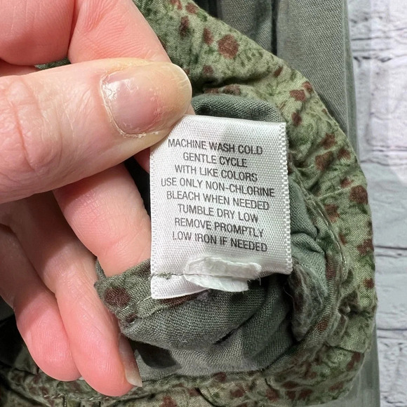 Pure Energy Olive Green Ruffled Crop Jacket with Peekaboo Floral Fabric - size 2 - Picture 13 of 15